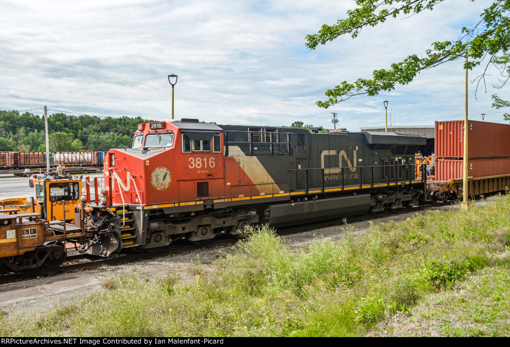 CN 3816